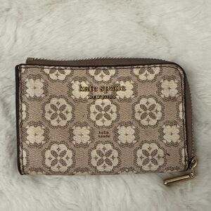 Authentic kate spade Beige Floral Pattern Zip Wallet with Gold Logo